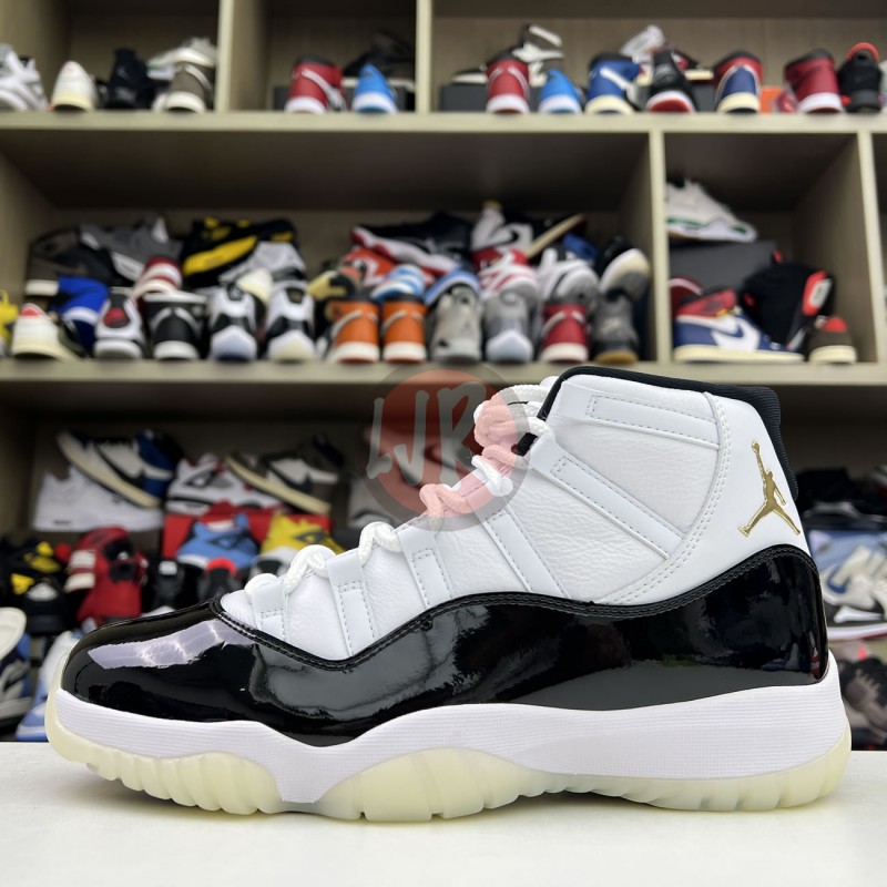AIR JORDAN 11 DMP "Gratitude" (2023)