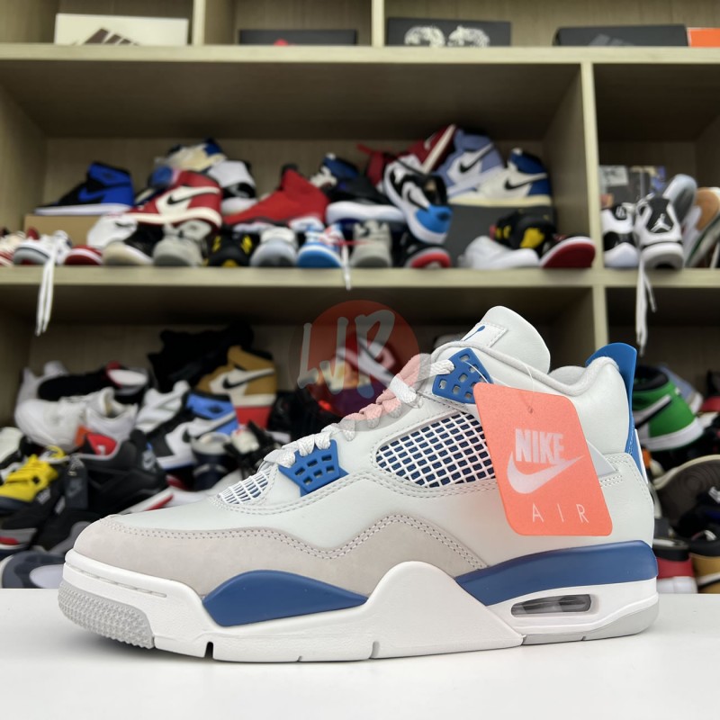 Air Jordan 4 Retro "Military Blue" 2024