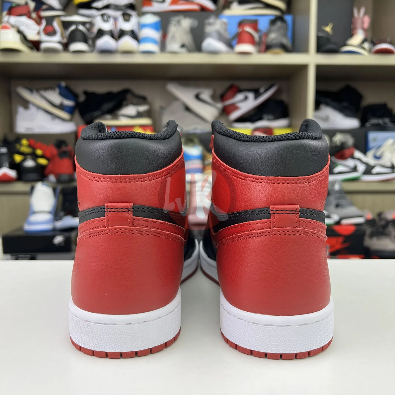 Air Jordan 1 Retro High Bred Banned 2016 555088 001 Ljr Sneakers (2) - www.bc-ljr.net