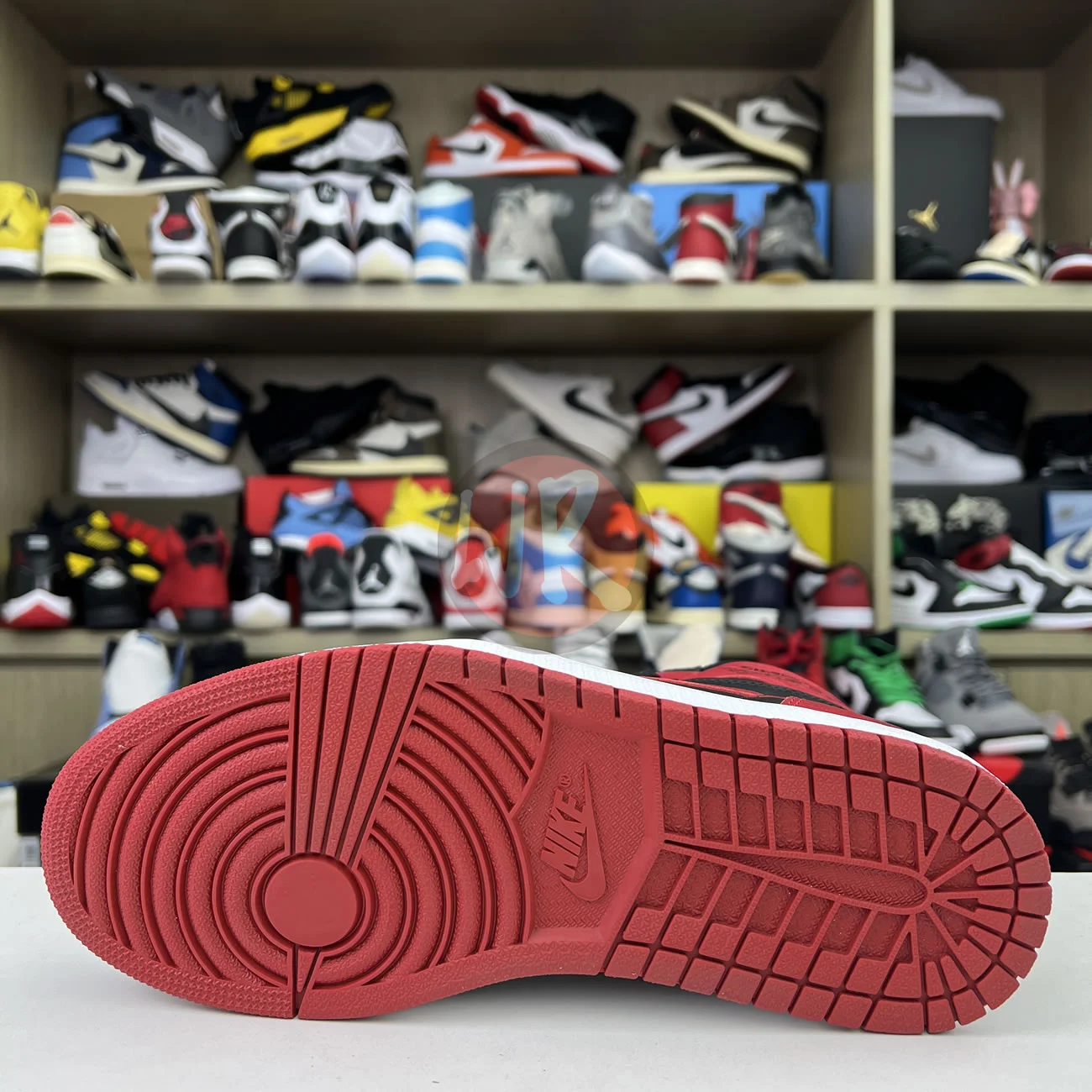 Air Jordan 1 Retro High Bred Banned 2016 555088 001 Ljr Sneakers (8) - www.bc-ljr.net