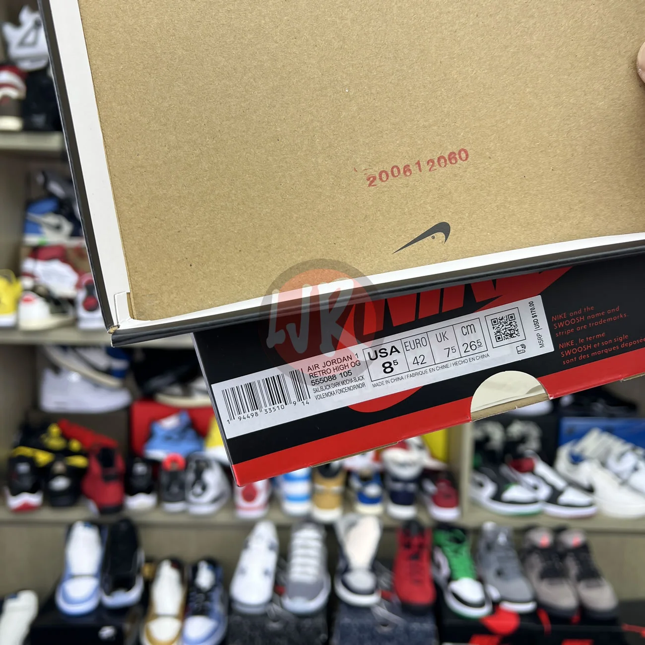 Air Jordan 1 Retro High Dark Mocha 555088 105 Ljr Sneakers (12) - www.bc-ljr.net
