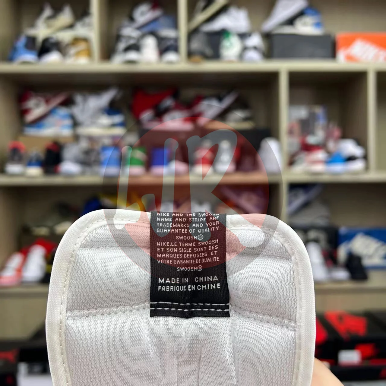 Air Jordan 1 Retro High Dark Mocha 555088 105 Ljr Sneakers (14) - www.bc-ljr.net