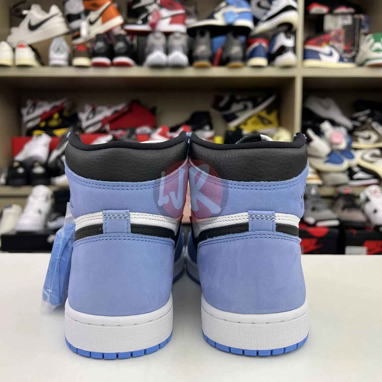 Air Jordan 1 Retro High Og University Blue 555088 134 Ljr Sneakers (2) - www.bc-ljr.net