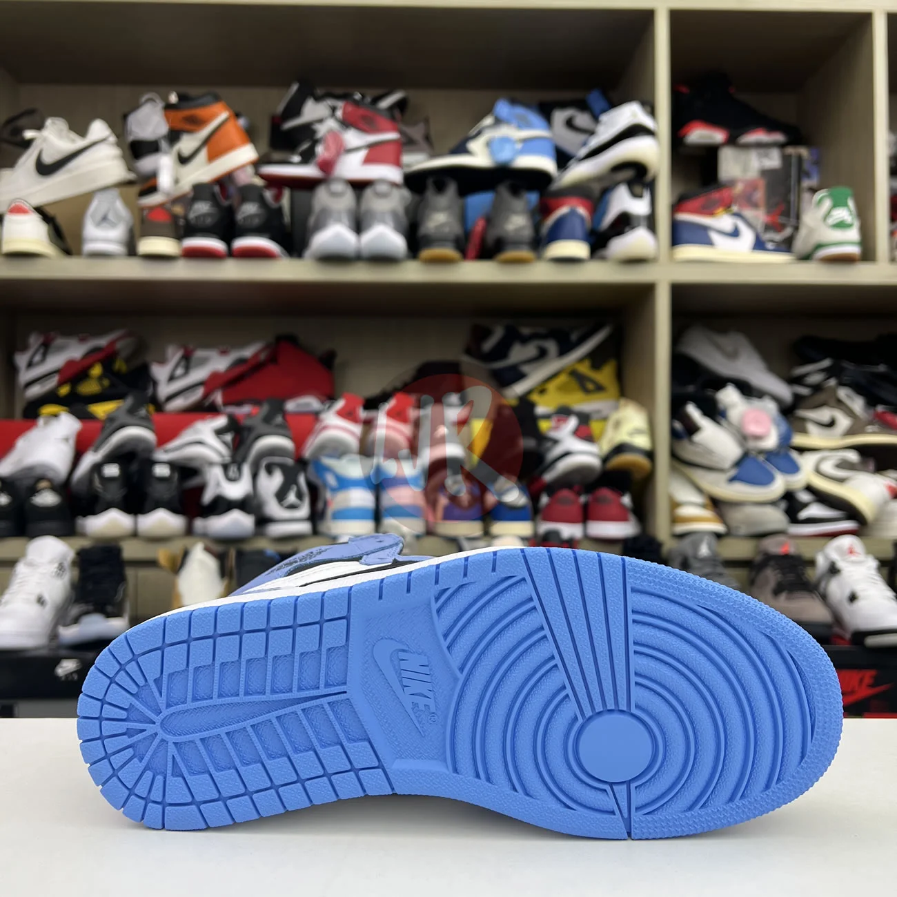 Air Jordan 1 Retro High Og University Blue 555088 134 Ljr Sneakers (4) - www.bc-ljr.net