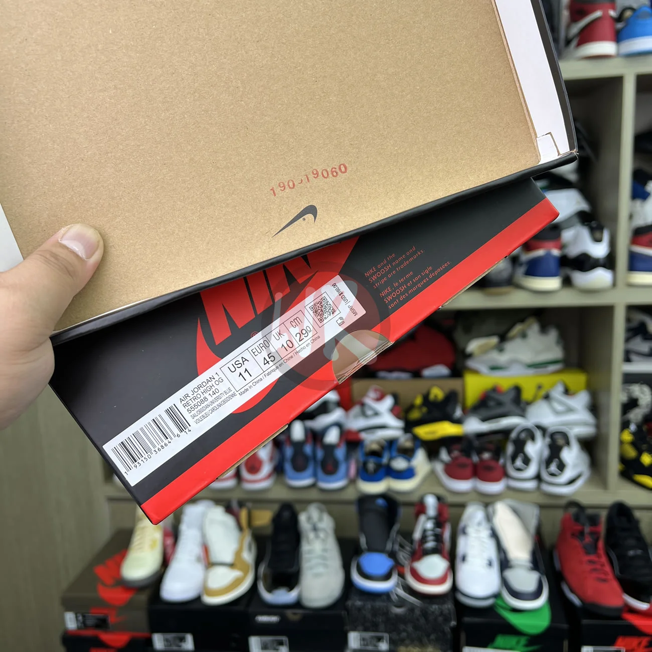 Air Jordan 1 Retro High Obsidian University Blue 555088 140 Ljr Sneakers (13) - www.bc-ljr.net