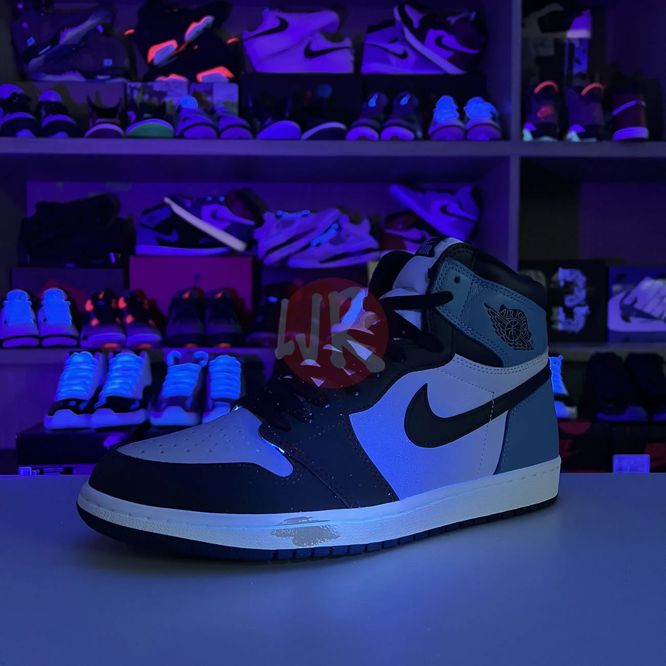 Air Jordan 1 Retro High Obsidian University Blue 555088 140 Ljr Sneakers (16) - www.bc-ljr.net