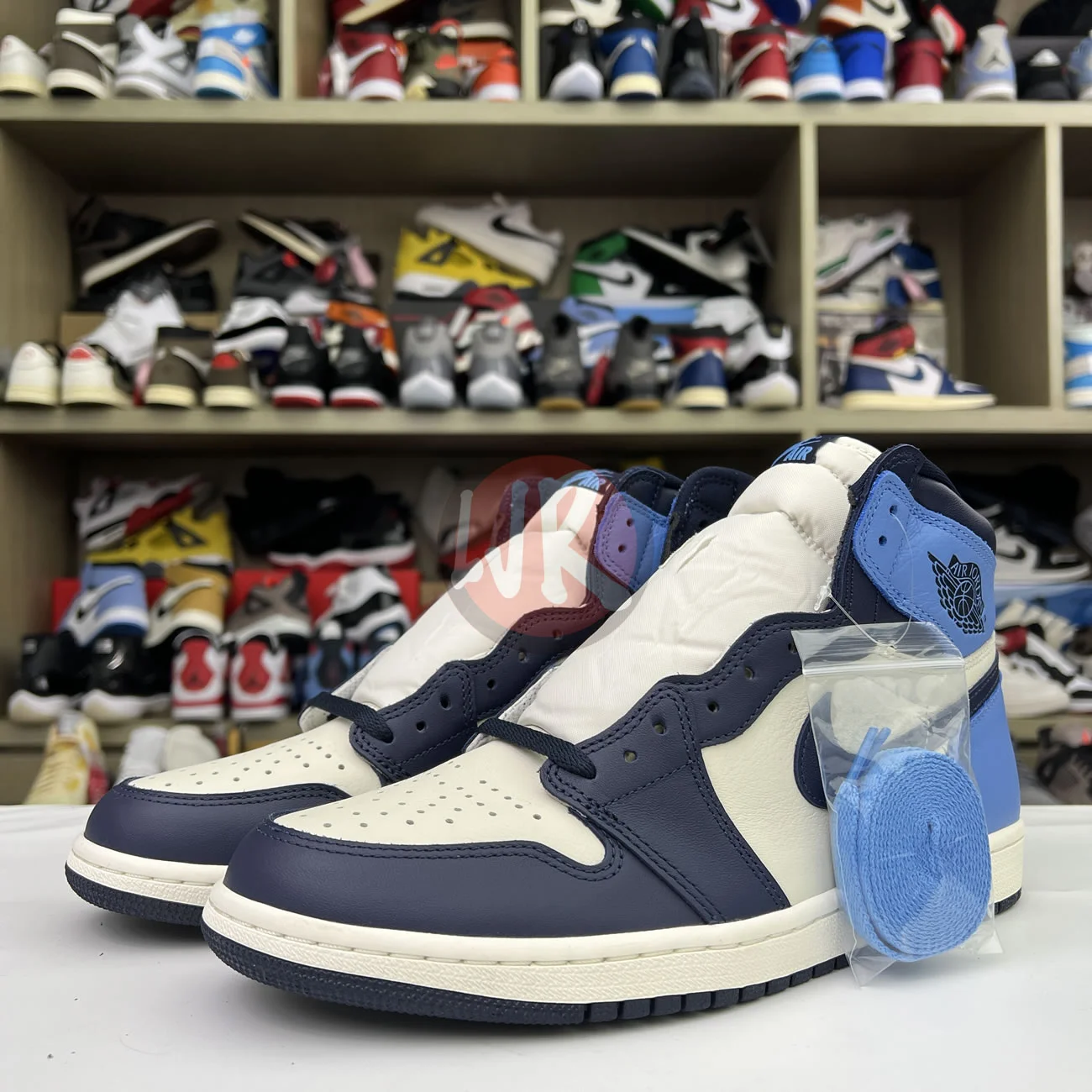 Air Jordan 1 Retro High Obsidian University Blue 555088 140 Ljr Sneakers (7) - www.bc-ljr.net