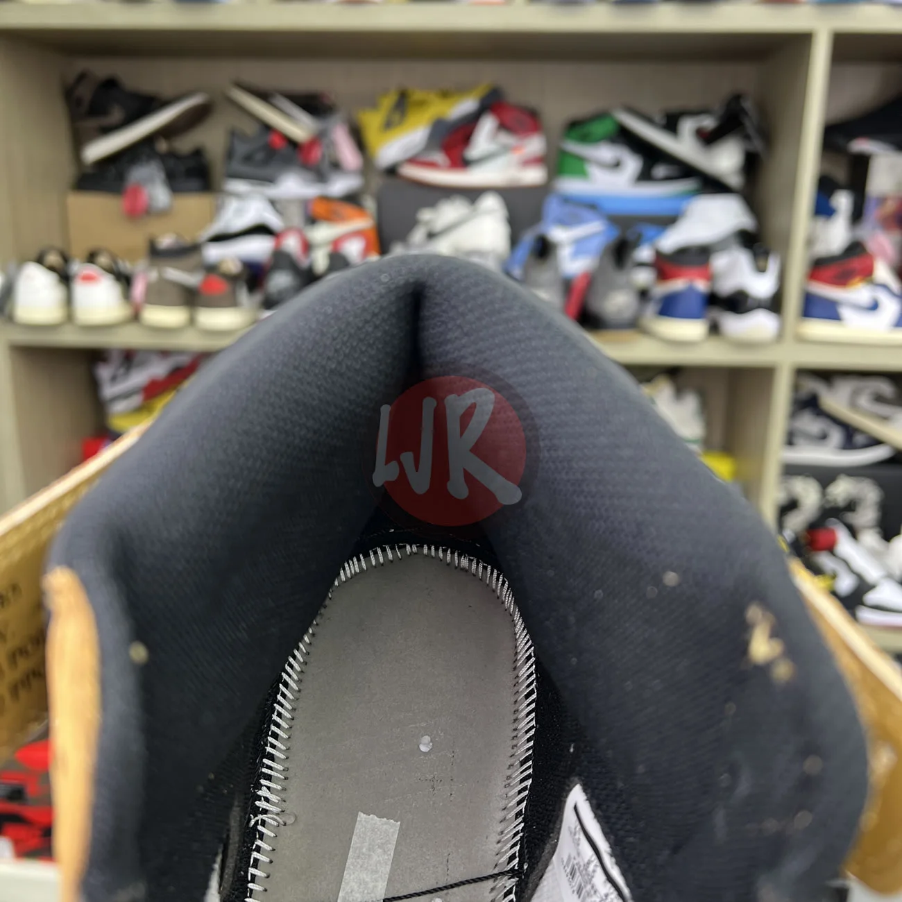 Air Jordan 1 Retro High Rookie Of The Year 555088 700 Ljr Sneakers (109) - www.bc-ljr.net