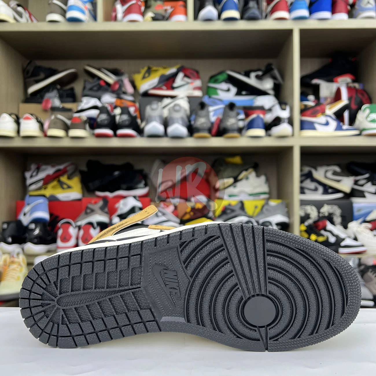 Air Jordan 1 Retro High Rookie Of The Year 555088 700 Ljr Sneakers (112) - www.bc-ljr.net
