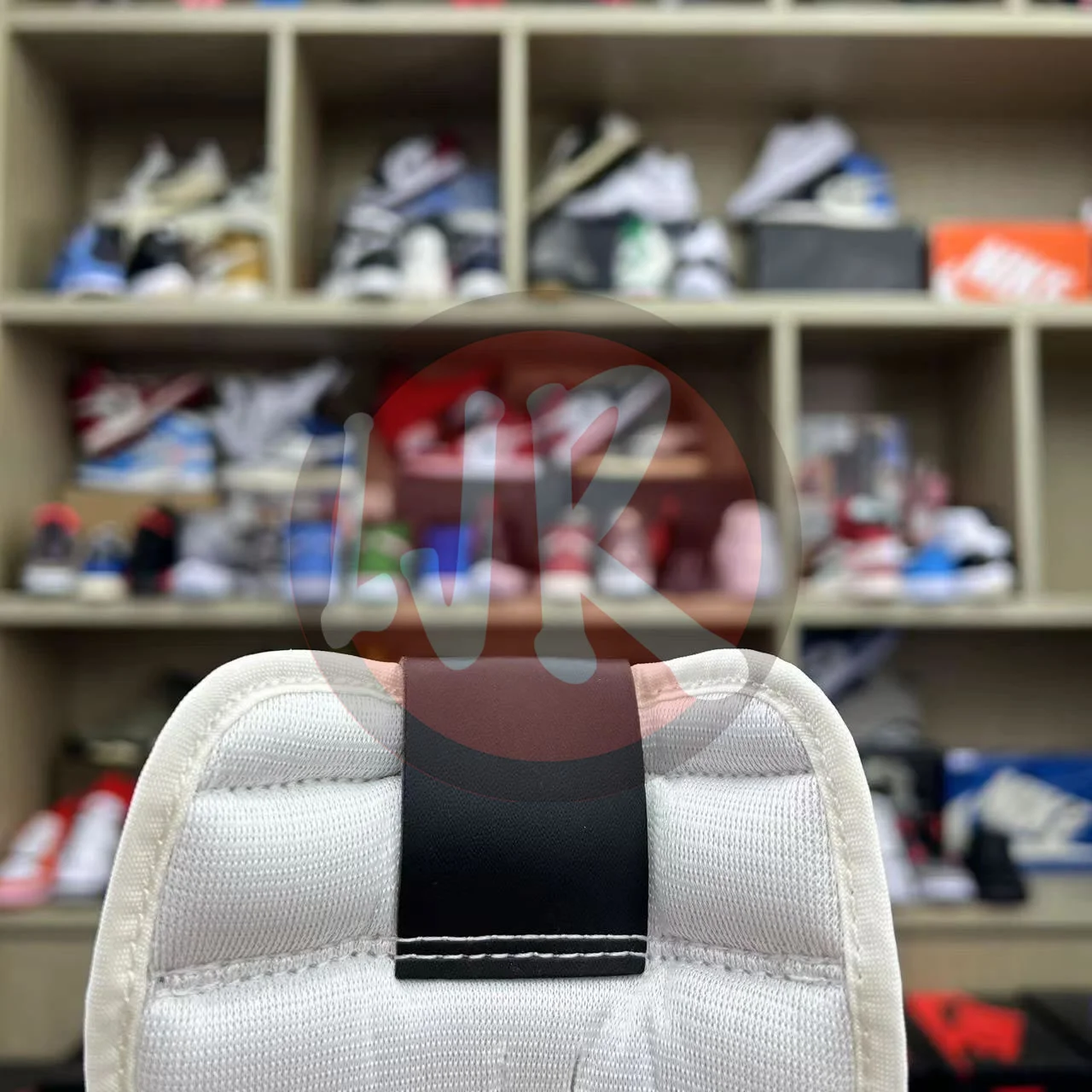 Air Jordan 1 Retro High Rookie Of The Year 555088 700 Ljr Sneakers (116) - www.bc-ljr.net