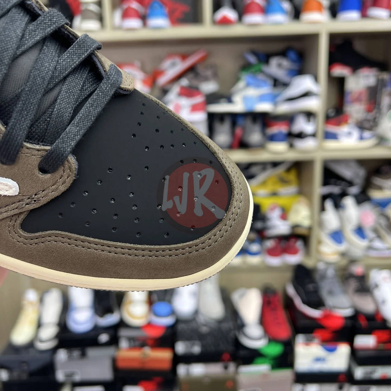 Air Jordan 1 Retro Low Og Sp Travis Scott Mocha Cq4277 001 Ljr Sneakers (2) - www.bc-ljr.net
