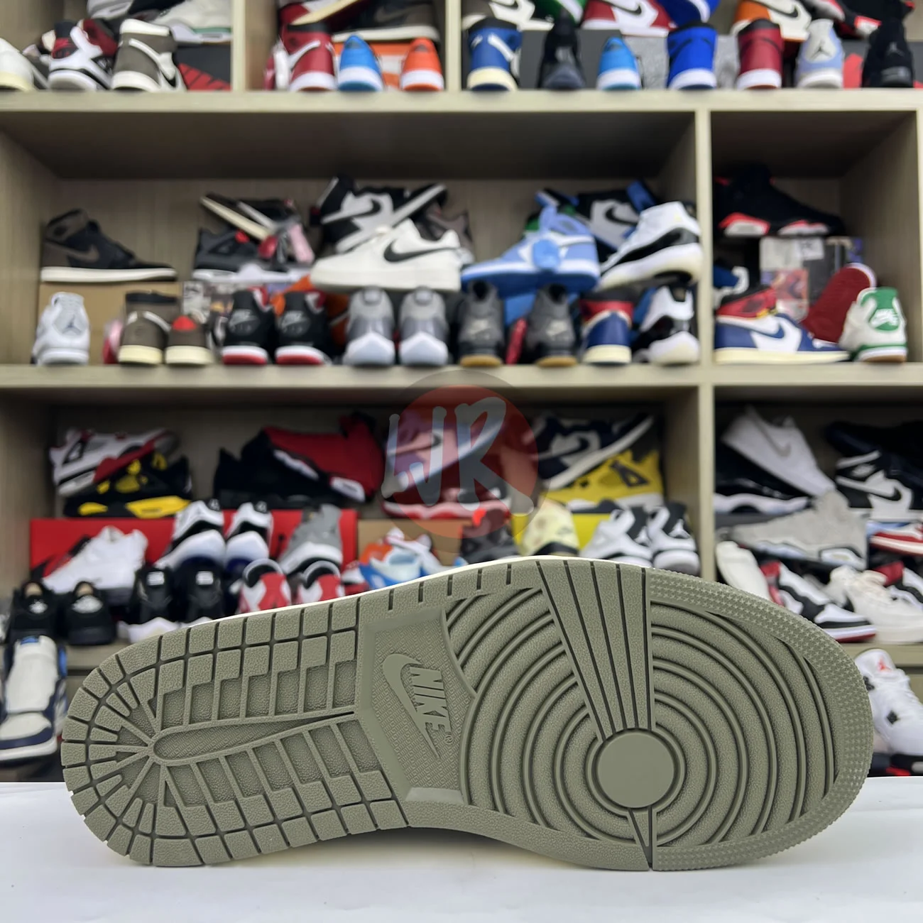 Air Jordan 1 Retro Low Og Sp Travis Scott Olive Womens Dz4137 106 Ljr Sneakers (7) - www.bc-ljr.net
