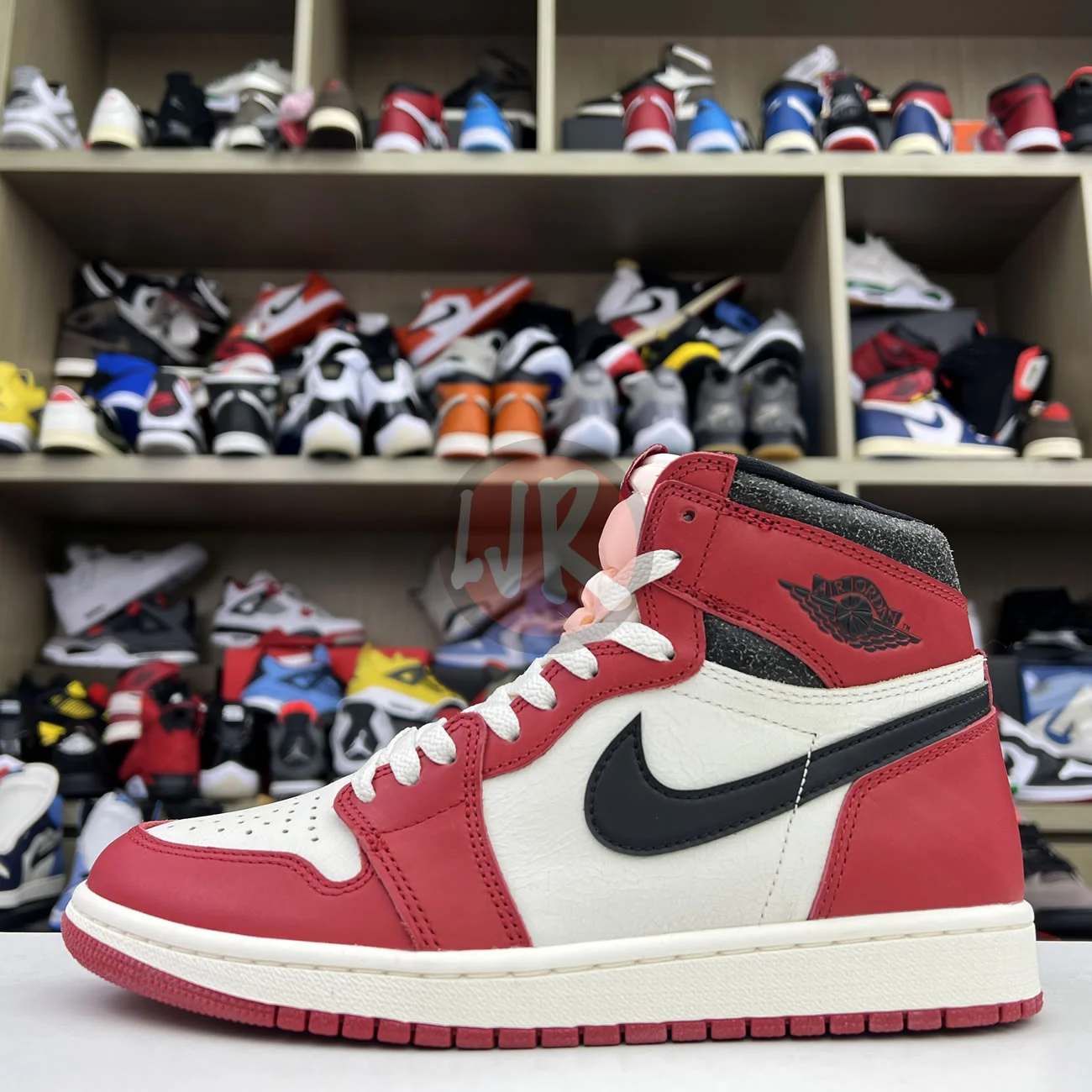Air Jordan 1 Retro High Og Chicago Lost And Found Dz5485 612 Ljr Sneakers (0) - www.bc-ljr.net